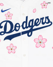 画像をギャラリービューアに読み込む, Takashi Murakami + MLB World Tour Tokyo Series 2025 Dodgers Tokyo Home Jersey (10月上旬頃より順次発送)
