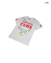 画像をギャラリービューアに読み込む, Takashi Murakami + MLB World Tour Tokyo Series 2025 Cubs SS Tee (10月上旬頃より順次発送)
